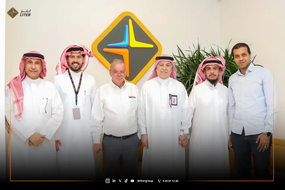 العمل الإداري